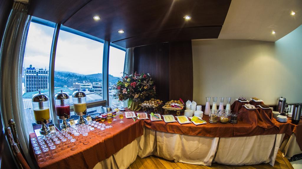 Hotel Emperador أمباتو المظهر الخارجي الصورة