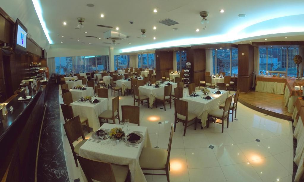 Hotel Emperador أمباتو المظهر الخارجي الصورة
