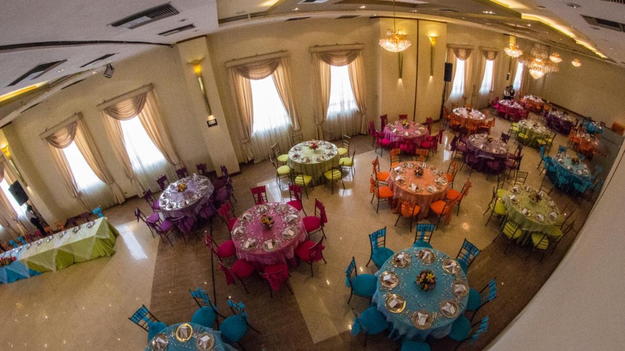 Hotel Emperador أمباتو المظهر الخارجي الصورة